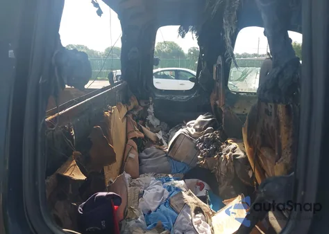 1999 Ford F-150 из США, поврежденный, VIN 1FTRX18WXXNB00041